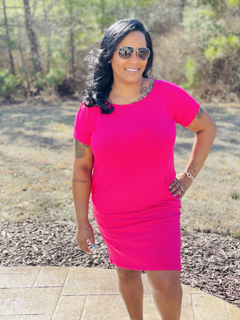 On the Go Round Neck Dress w/pockets
