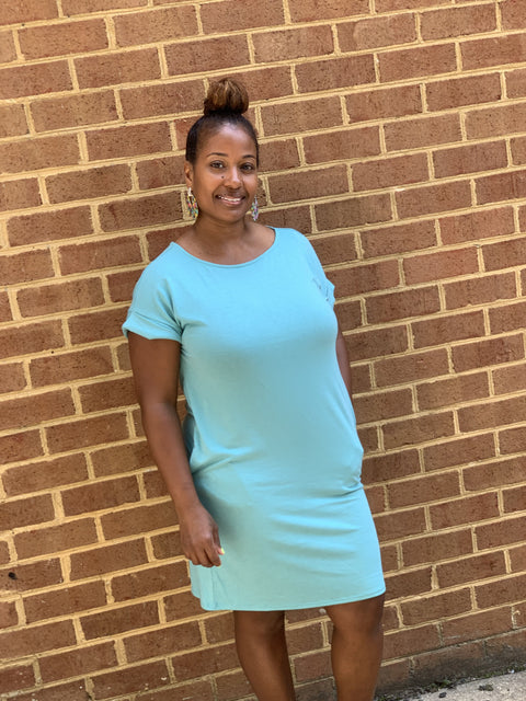 On the Go Round Neck Dress w/pockets
